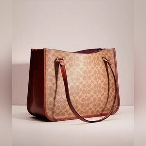 AUTHENTIC COACH-  Carryall In Signature Canvas- Like New Condition- Slightly use